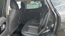 Nissan Qashqai 1.3 DiG-T N-Connecta 5dr [Glass Roof Pack] Petrol Hatchback